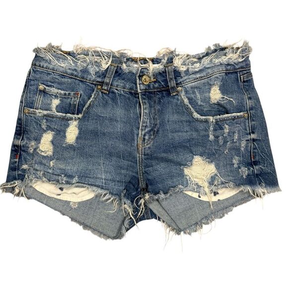 ZARA Trafaluc Women’s 8 Jean Shorts Distressed Denim Frayed Heart Pockets - Picture 1 of 7